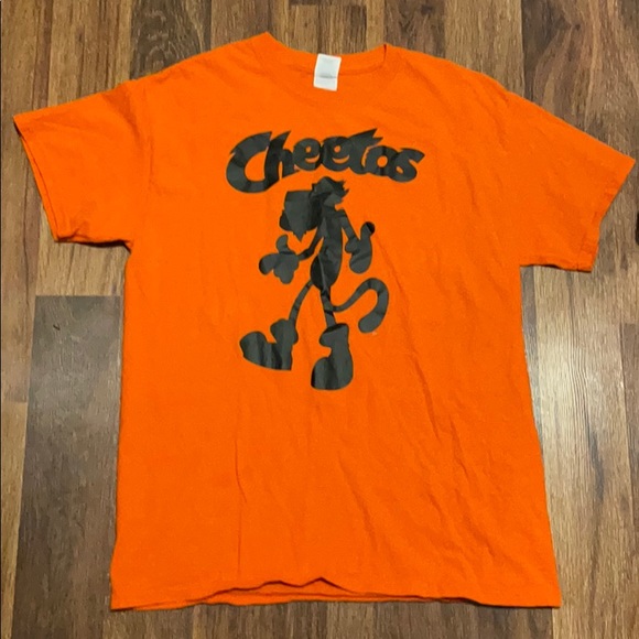 Tops - 🔹Cheetos Tshirt🔹